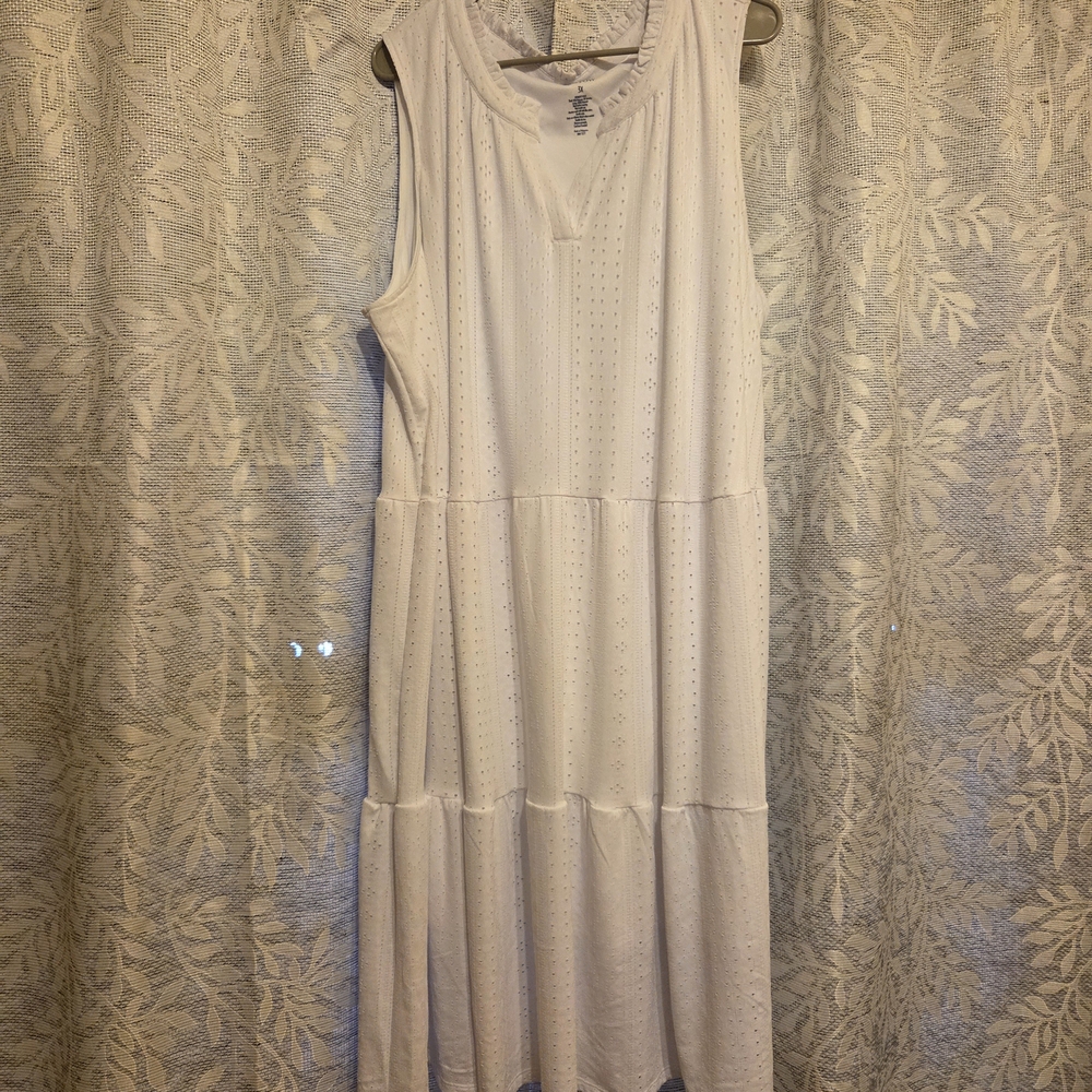 Croft & Barrow White Sleeveless Maxi Dress
